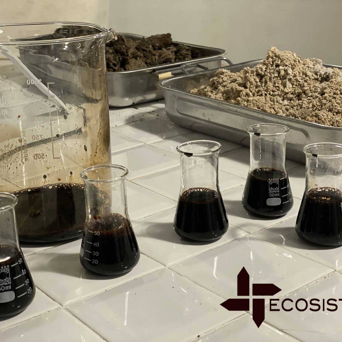 Laboratorio analisi fertilizzanti Ecosistemi Piacenza scaled 1600 uai SPERIMENTAZIONE E FORMULAZIONE DI UNA NUOVA TIPOLOGIA DI FERTILIZZANTI ECOSISTEMI