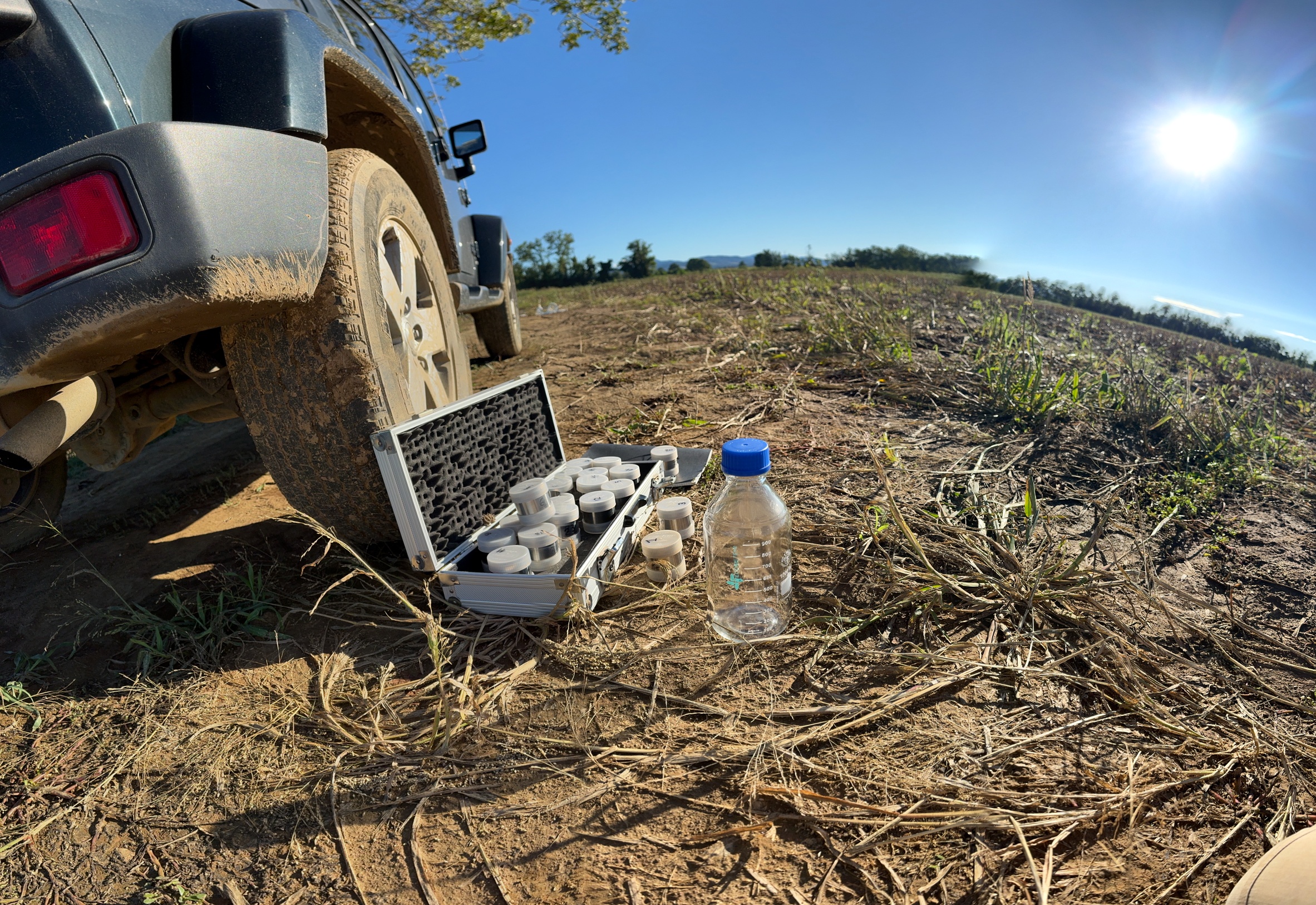DJI 20240909 173713 896 pano Ecosistemi Лабораторный анализ образцов Piacenza СЕНСОРИСТИКА ТОЧНОСТИ СЕЛЬСКОГО ХОЗЯЙСТВА, ПРОЕКТ АГРОПРОМЫШЛЕННОЙ КОМПАНИИ CASELLA MACCHINE DJI 20240909 173713 896 pano Ecosistemi пробоотборный лабораторный анализ Piacenza ECOSISTEMI