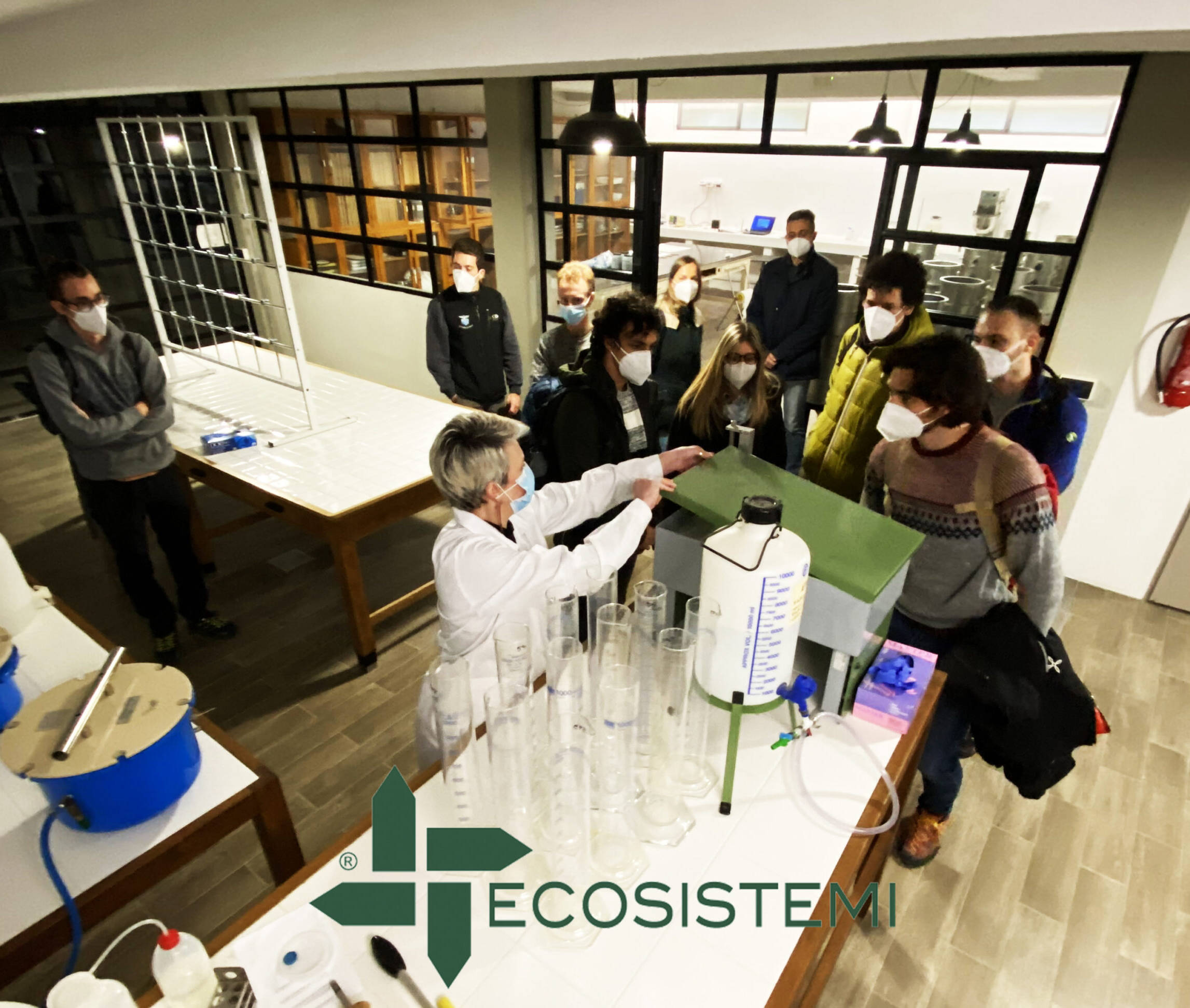 Piacenza mcm Ecosistemi Universita Padova Scienze Agrarie laboratorio pedotecnica scaled uai VISITA AI LABORATORI DI ECOSISTEMI DELL'UNIVERSITÀ DI PADOVA ECOSISTEMI